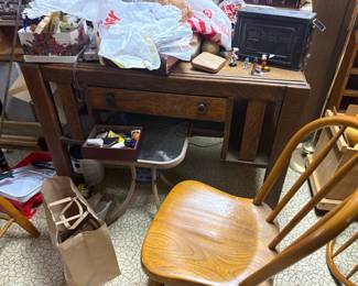 . . . early 1900's oak library table