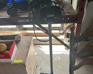 Bow mounted elec motor