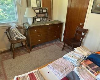 Mid century modern part 2 w/mirror. Also nice lamp & linens