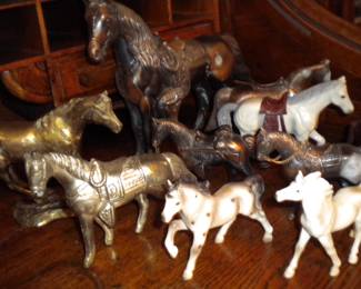 Cast and other vintage horses