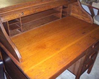 Small roll top desk
