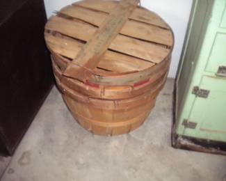 Bushel baskets