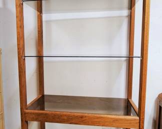 SHELVING UNIT