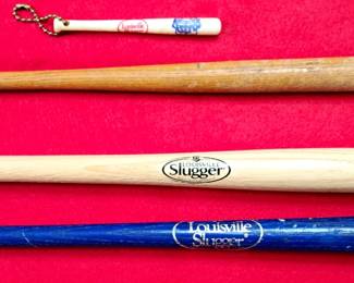 LOUISVILLE SLUGGER BATS