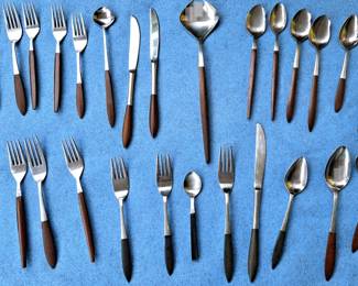 MID CENTURY SILVERWARE FLATWARE LOT