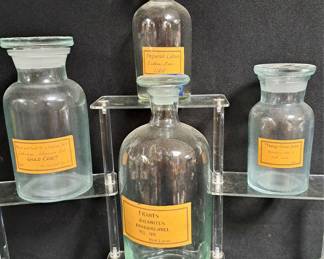 APOTHOCARY BOTTLES