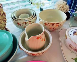 VINTAGE HALL CHINA PIECES