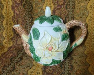 Magnolia Teapot