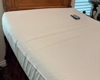 ANOTHER VIEW OF TEMPUR PEDIC QUEEN MATTRESS