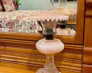 ANTIQUE PINK PETTICOAT STYLE GLASS OIL LAMP