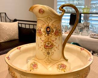 ANTIQUE CROWN DEVON PITCHER/JUG BOWL SET