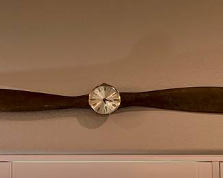 AIRPLANE PROPELLER CLOCK