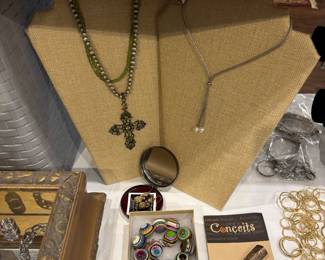 STERLING SILVER CROSS PENDANT