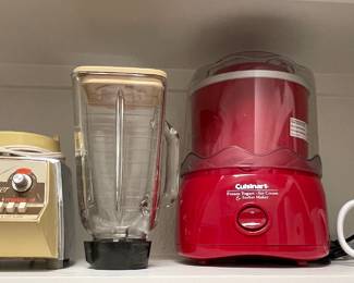 OSTERIZER BLENDER, CUISINART FROZEN YOGURT MACHINE