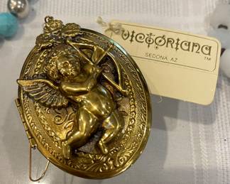 VICTORIANA SEDONA, AZ LOCKET