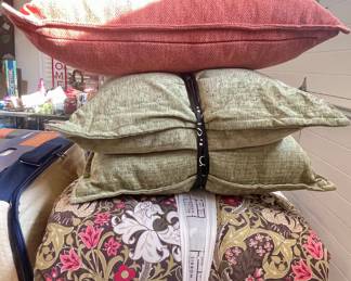 WILLIAM MORRIS NEW BEDDING