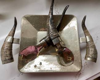 HORN UTENSILS AND SERVING PIECES