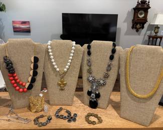 COSTUME JEWELRY INCLUDING PIECES BY ERICA ZEP & JOE & SYD