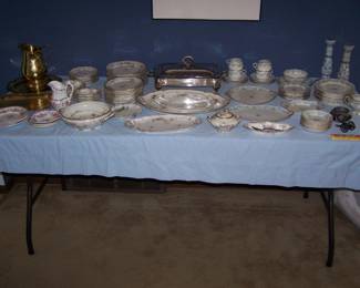 TABLE OF ANTIQUE CHINA & OTHER SMALLS