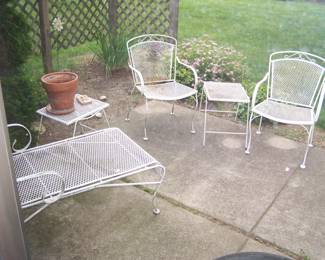 MORE WIRE-MESH CHAIRS, SIDE TABLES & CHAISE