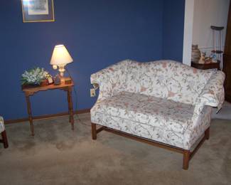 CAMEL-BACK LOVESEAT, SMALL TABLE & LAMP