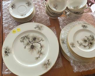 Gorgeous vintage Lenox pine cone pattern china