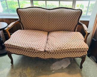Loeblein of Kent loveseat