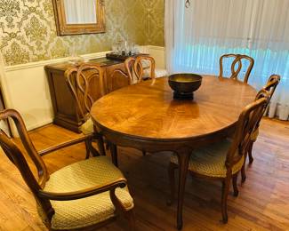 Baker furniture dining table