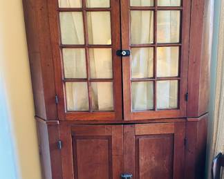 Wood corner cabinet