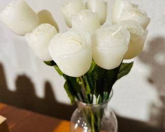 Candle roses