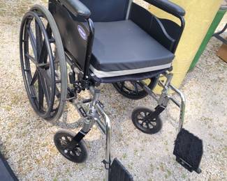 Wheel Chair in Great Shape