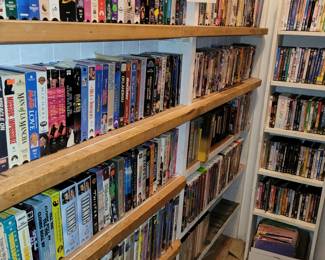 Tons of VHS, Lots of Great Movies!