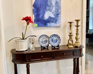 Hooker Furniture 5’ demilune entry table