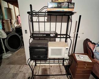 Metal Bakers Rack