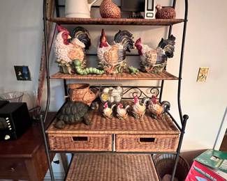 Iron / Wicker Bakers Rack