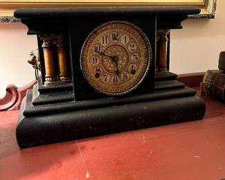 Antique Mantle Clock (Working)