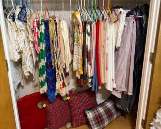 Linens and pillows, Luggage