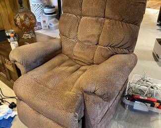 Recliner/Lift Chair