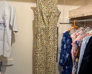 Vintage Women’s Clothes