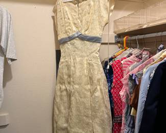 Vintage Women’s Clothes