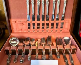 Flatware Set