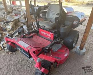 145  Gravely 260Z Lawn Mower 