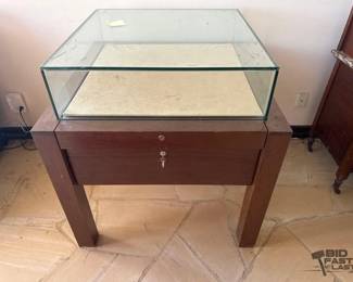3206  Glass Top Display Cabinet 