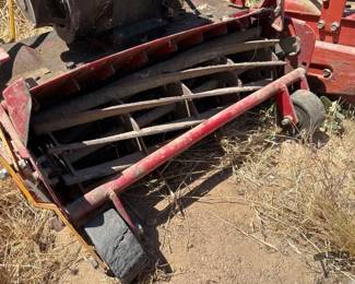 2522  2 McLane 3Hp Lawnmowers 