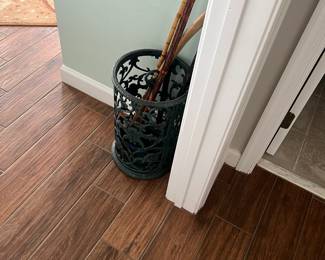 Umbrella stand