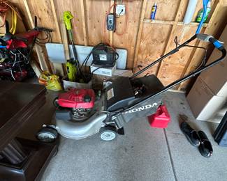 Honda lawnmower 