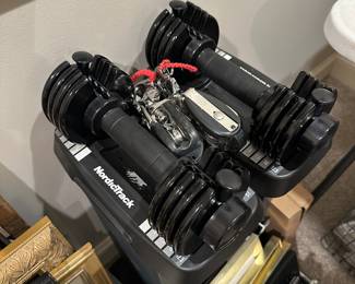 Dumbbell set