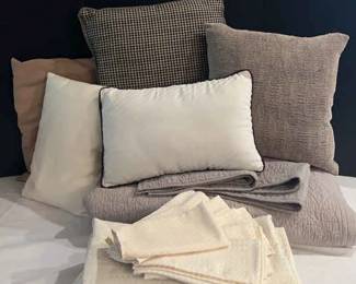 Comforter With Two Matching Pillowcases, Assortment Of Decorative Pillows, Tablecloths