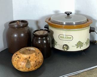 Rival Crock Pot and vintage Jugs
