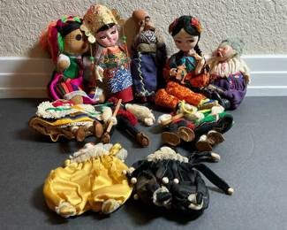 Vintage International Dolls